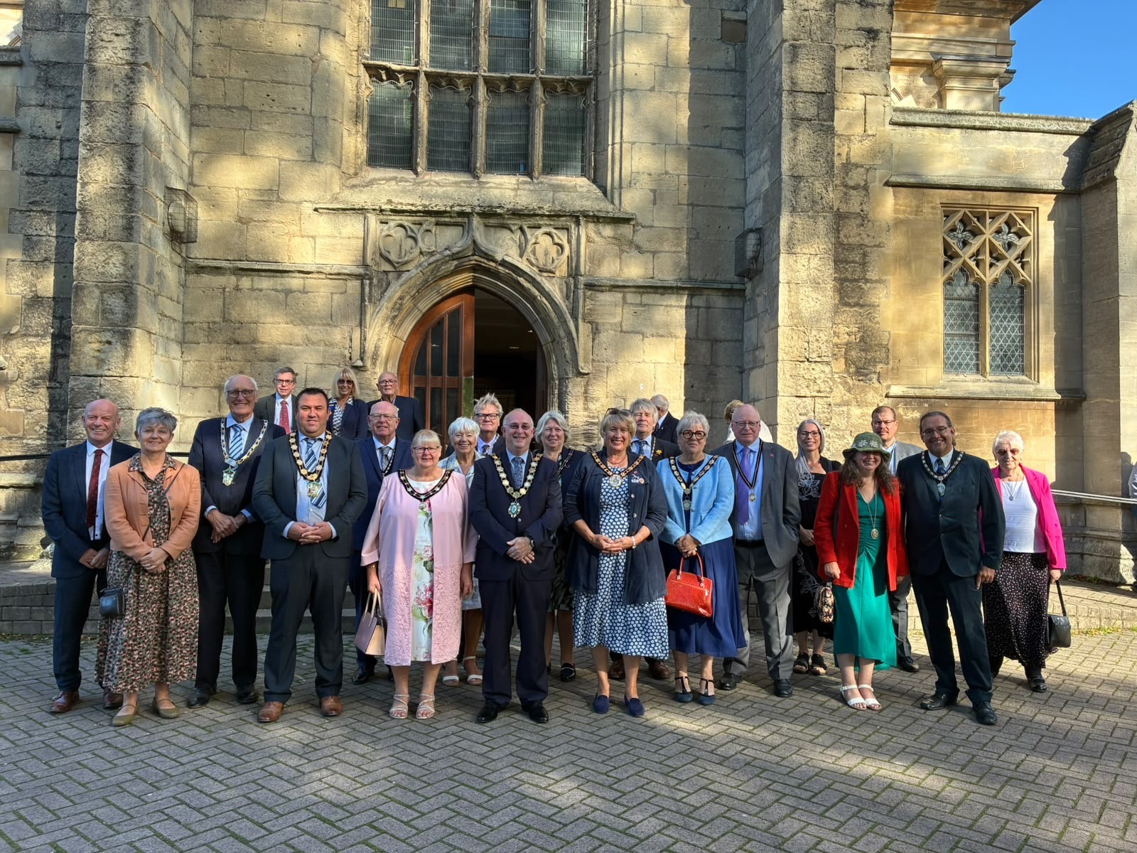 Mayor of Gainsborough, Civics from surrounding areas and Councillors stood in front of All Saints' Parish Church